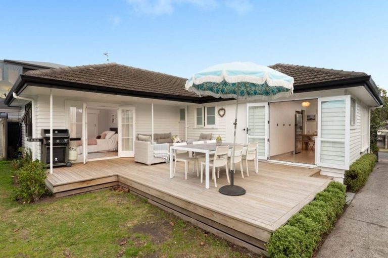 Photo of property in 17 Valley Road, Mount Maunganui, 3116