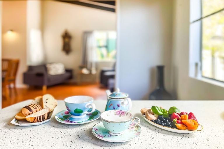 Photo of property in 27 Eruini Street, Waikanae Beach, Waikanae, 5036