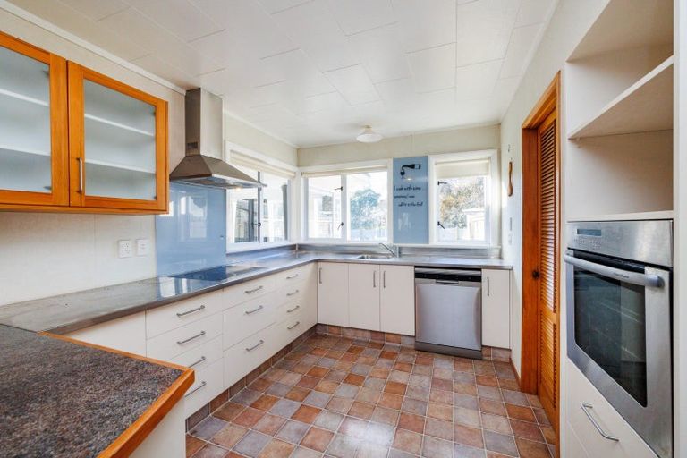 Photo of property in 2390 State Highway 3, Sanson, Palmerston North, 4479