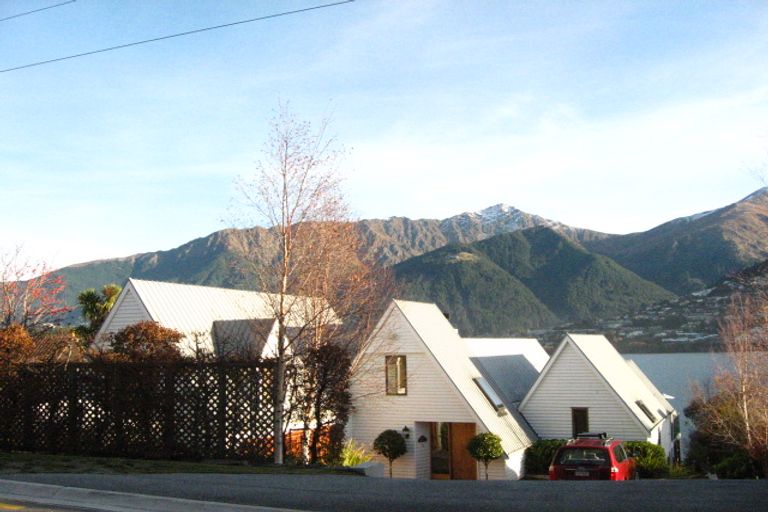 Photo of property in 611 Peninsula Road, Kelvin Heights, Queenstown, 9300