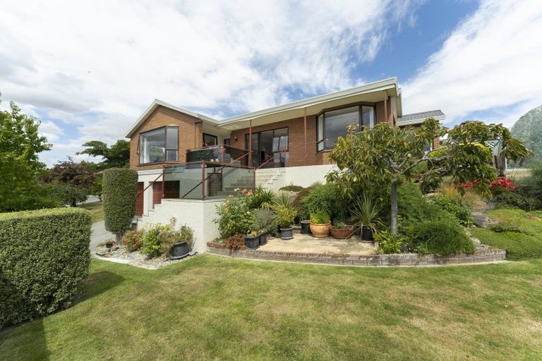 Photo of property in 16 Kamaka Crescent, Bridge Hill, Alexandra, 9320