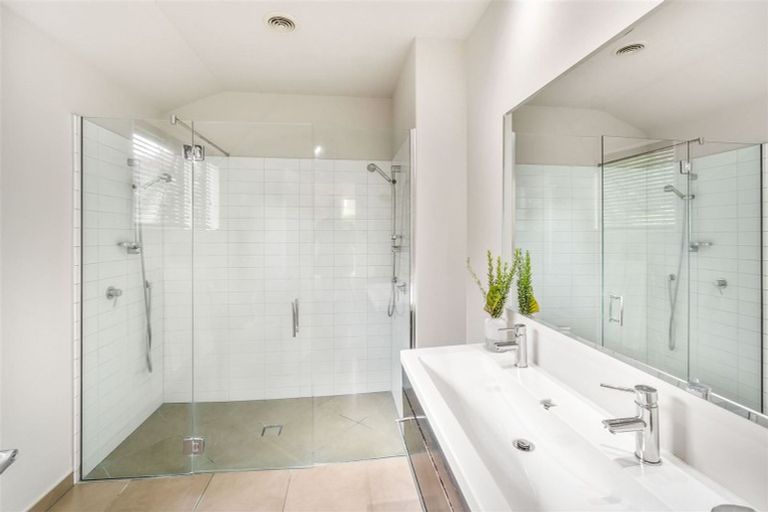 Photo of property in 17 Parkside Crescent, Northwood, Christchurch, 8051