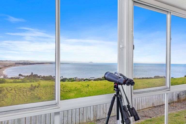 Photo of property in 26 Arawa Avenue, Maketu, Te Puke, 3189