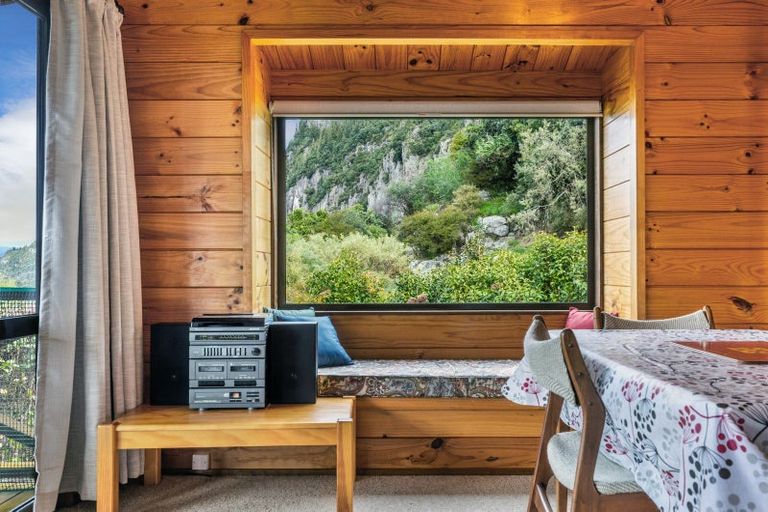 Photo of property in 19 Turangitukua Terrace, Kuratau, Turangi, 3381