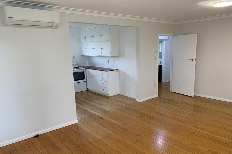 Photo of property in 6/238 Onewa Road, Birkenhead, Auckland, 0626