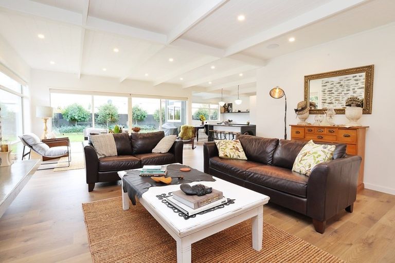 Photo of property in 32 Hillary Street, Winton, 9720