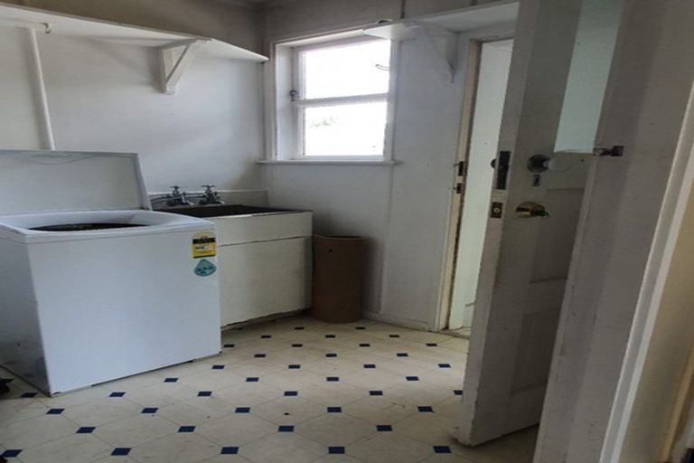 Photo of property in 3 Moule Place, Fairfield, Hamilton, 3214