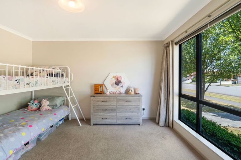 Photo of property in 47 Geneva Terrace, Kelvin Grove, Palmerston North, 4414