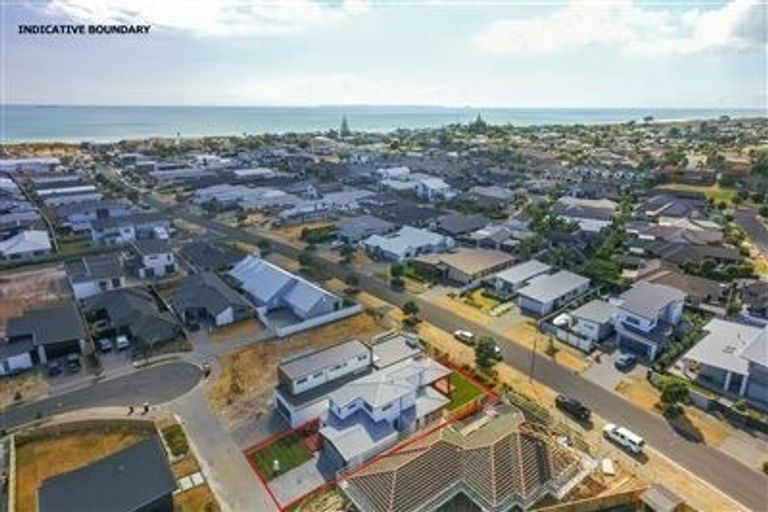 Photo of property in 10 Tuangi Way, Papamoa Beach, Papamoa, 3118