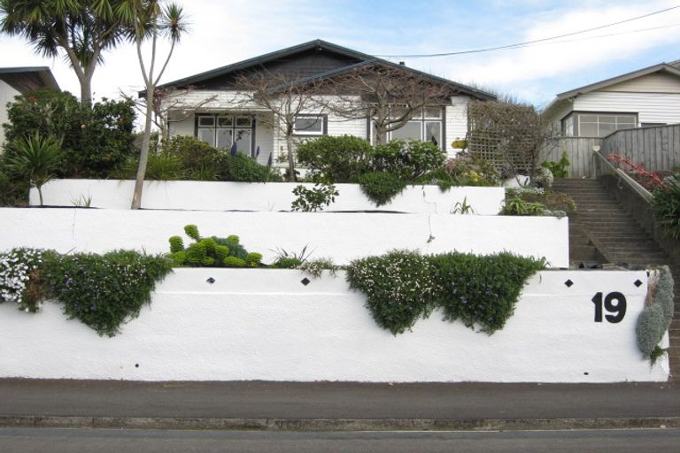 Photo of property in 19 Gaine Street, New Plymouth, 4310