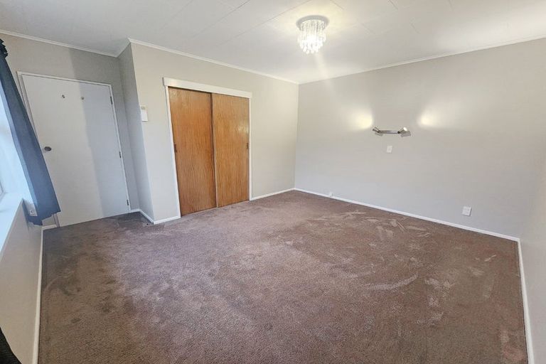 Photo of property in 21 Canterbury Street, Tamatea, Napier, 4112