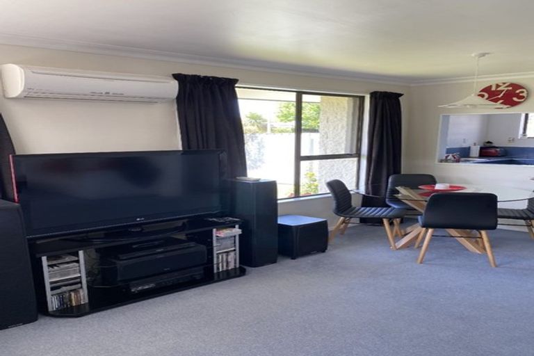 Photo of property in 2/86 Redwood Street, Redwoodtown, Blenheim, 7201