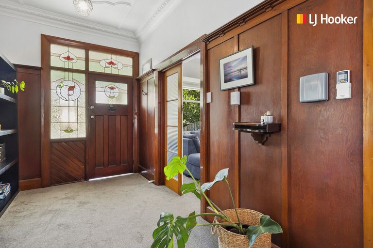 Photo of property in 38 Highcliff Road, Andersons Bay, Dunedin, 9013