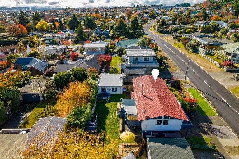 Photo of property in 4 Arrowsmith Avenue, Waipahihi, Taupo, 3330