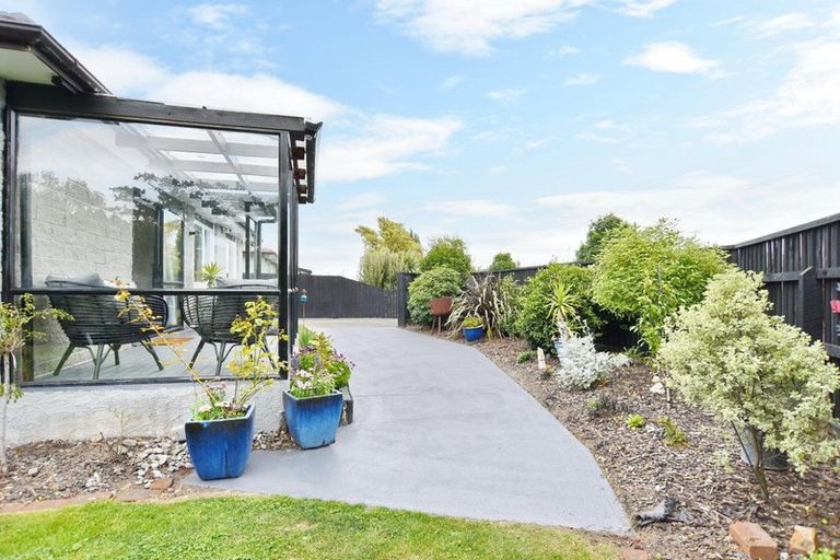Photo of property in 327a Burwood Road, Burwood, Christchurch, 8083