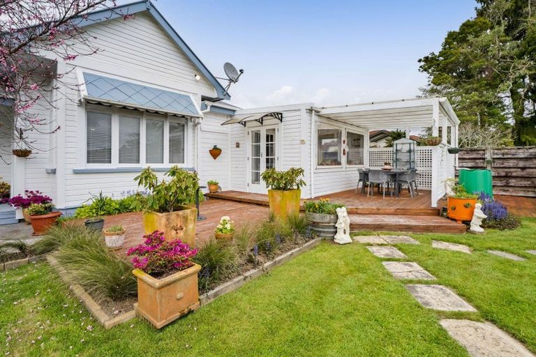 Photo of property in 20 Pembroke Road, Stratford, 4332