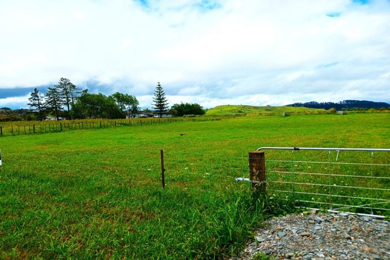 Photo of property in 6145 State Highway 1, Awanui, 0486