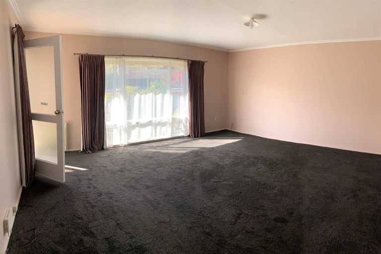 Photo of property in 1/66 Division Street, Riccarton, Christchurch, 8041