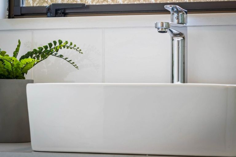 Photo of property in 2/30 Celia Street, Redcliffs, Christchurch, 8081