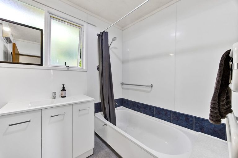 Photo of property in 51 Union Street, Hawera, 4610