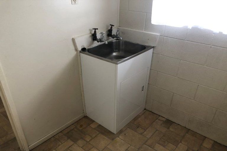 Photo of property in 6/235 Old Farm Road, Hamilton East, Hamilton, 3216