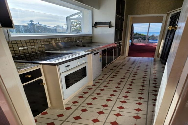 Photo of property in 10 Lucy Road, Bluff Hill, Napier, 4110