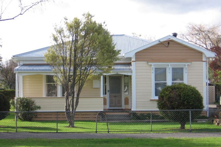 Photo of property in 5 Second Street, Lansdowne, Masterton, 5810