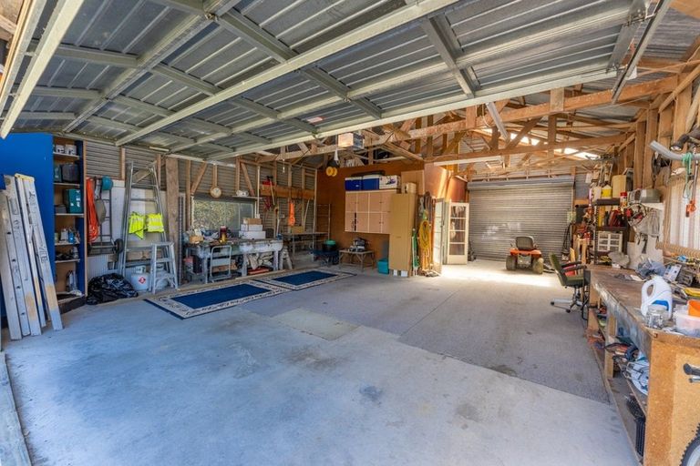 Photo of property in 83 Hoggs Road, Kuku, Levin, 5570