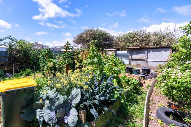 Photo of property in 281 Rangiuru Road, Otaki, 5512