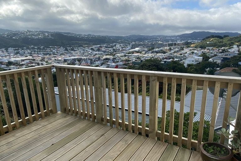 Photo of property in 146 Coromandel Street, Newtown, Wellington, 6021