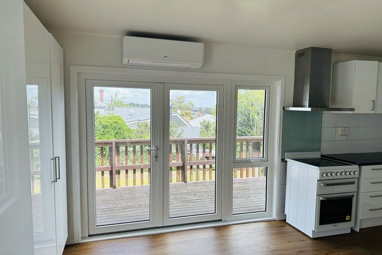 Photo of property in 32 Dean Street, Grey Lynn, Auckland, 1021