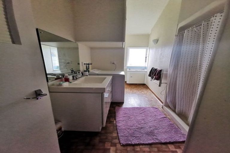 Photo of property in 67 Pirie Street, Mount Victoria, Wellington, 6011