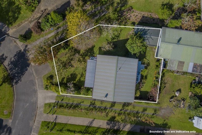 Photo of property in 10a Parkland Place, Whitianga, 3510