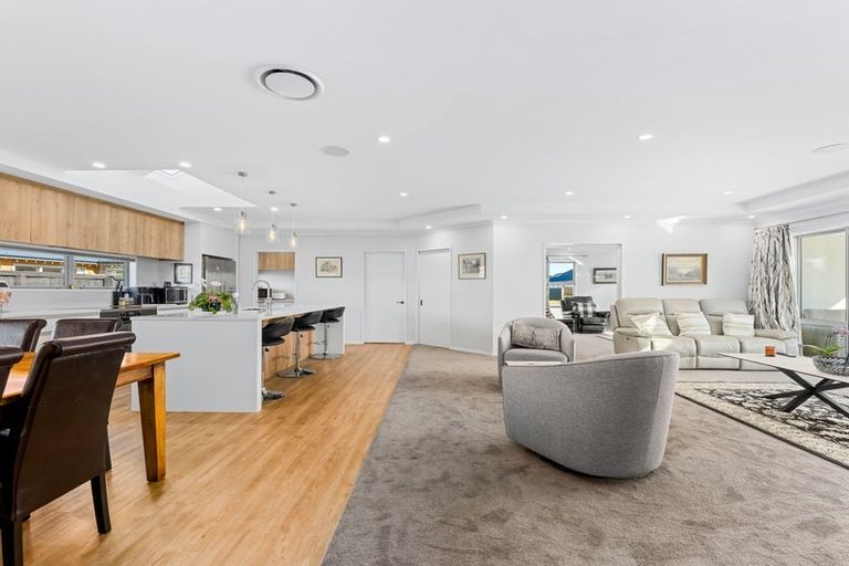 Photo of property in 5 Coopworth Mews, West Melton, 7618
