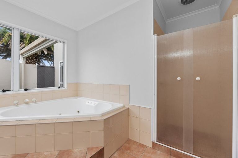 Photo of property in 7 Plateau Heights, Mount Maunganui, 3116