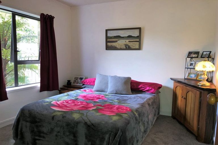 Photo of property in 16b Fairway Drive, Kerikeri, 0230