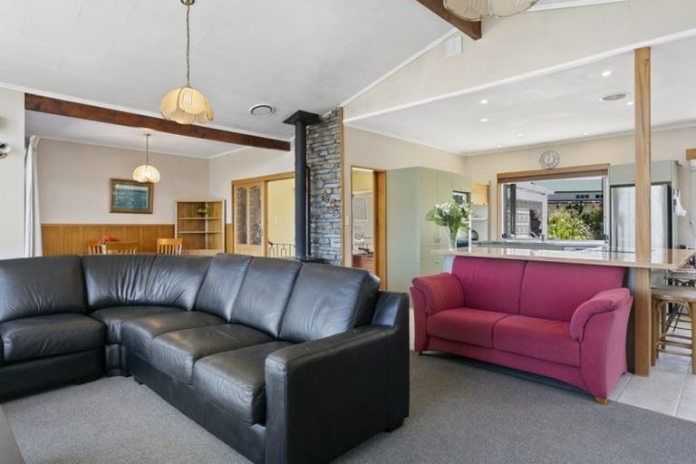 Photo of property in 66 Kurupae Road, Hilltop, Taupo, 3330