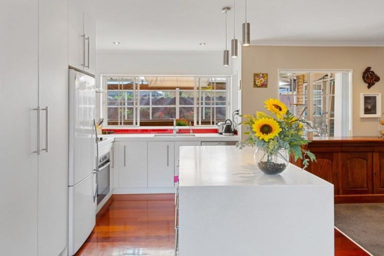 Photo of property in 129 Guys Road, East Tamaki, Auckland, 2013