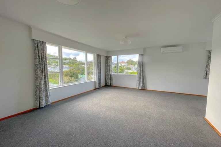 Photo of property in 1/8 Reading Street, Karori, Wellington, 6012