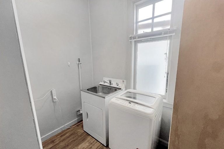 Photo of property in 195 Ferguson Street, West End, Palmerston North, 4412