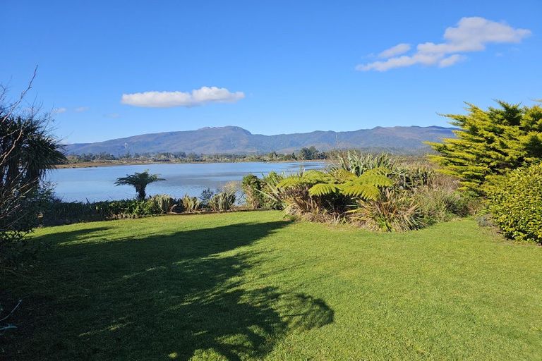 Photo of property in 156 Brougham Street, Westport, 7825