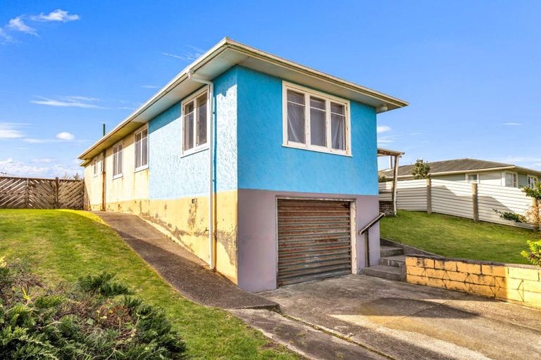 Photo of property in 112 Matai Street, Castlecliff, Whanganui, 4501