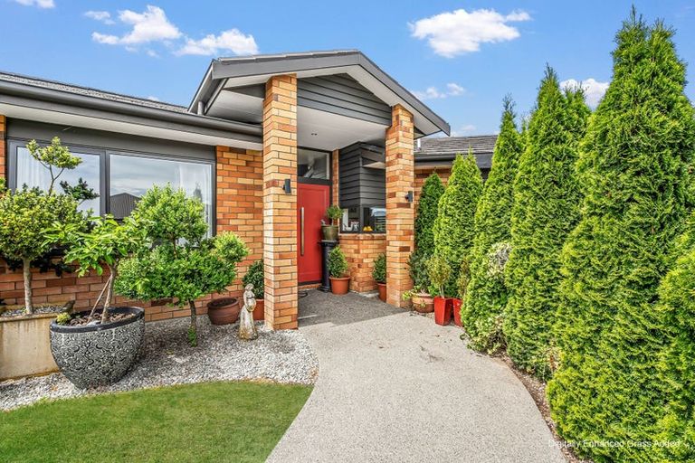 Photo of property in 15 Kawari Drive, Pegasus, 7612