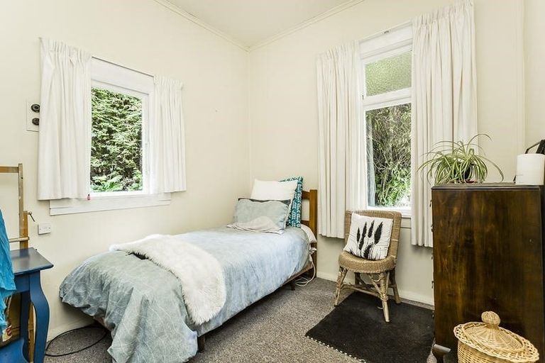 Photo of property in 58 Glen Road, Mornington, Dunedin, 9011