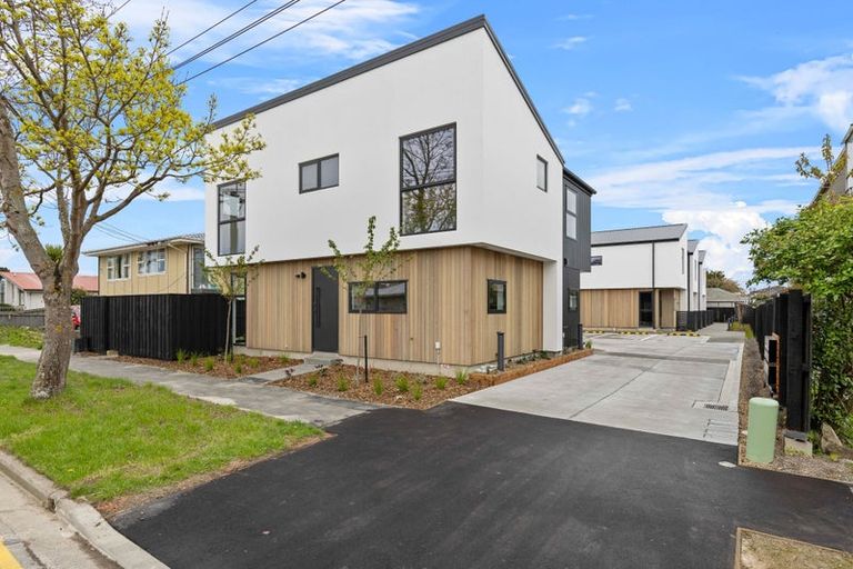 Photo of property in 4/427 Worcester Street, Linwood, Christchurch, 8011