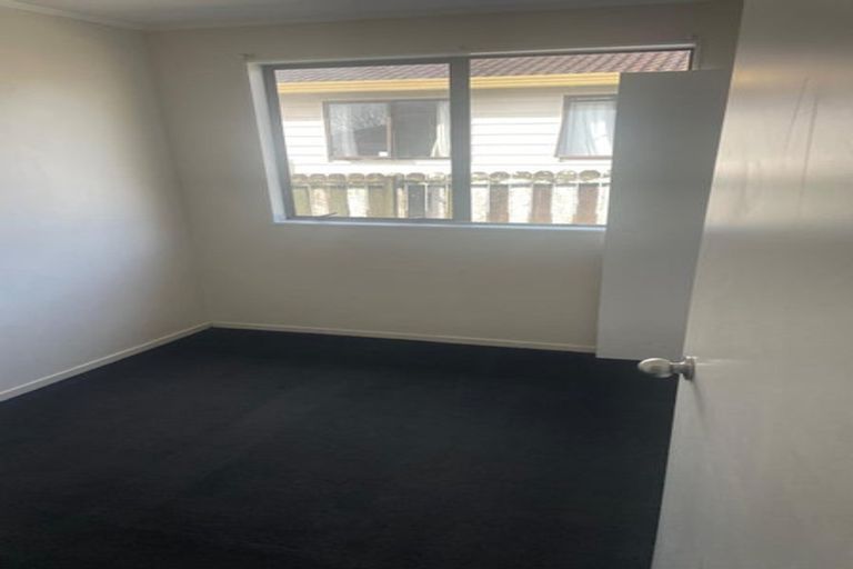 Photo of property in 37 Kerrs Road, Wiri, Auckland, 2104