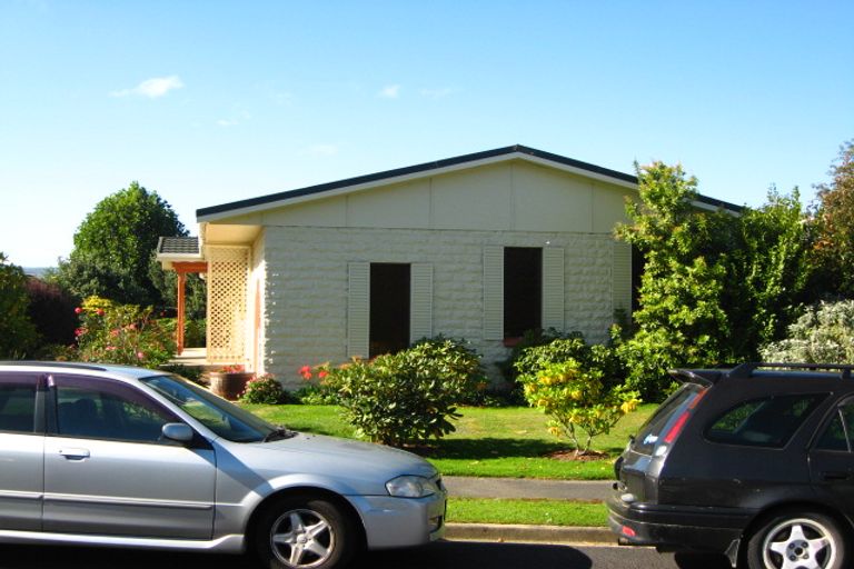 Photo of property in 15 Windsor Place, Mosgiel, 9024