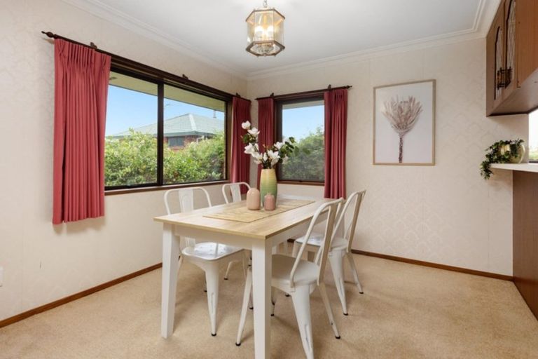 Photo of property in 26 Whitaker Street, Otumoetai, Tauranga, 3110