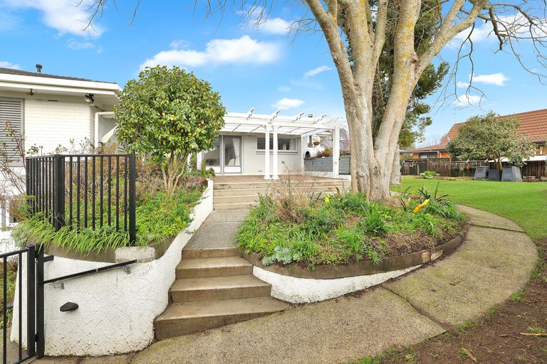 Photo of property in 23 Scott Street, Leamington, Cambridge, 3432