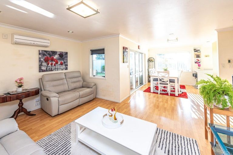 Photo of property in 3 Pharazyn Street, Gonville, Whanganui, 4500